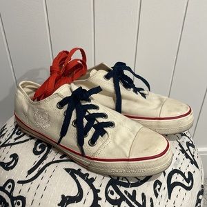 Juicy Couture White Asymmetrical Lace Sneakers